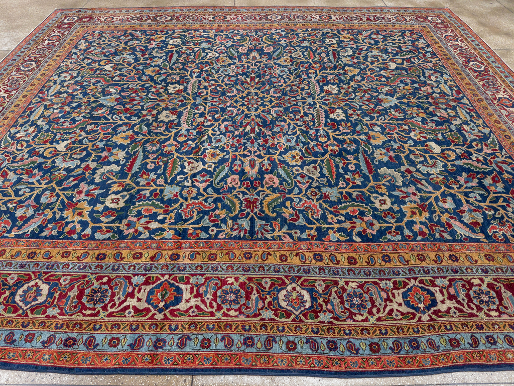 Antique Persian Heriz Large Carpet, No.29615 - Gsblank