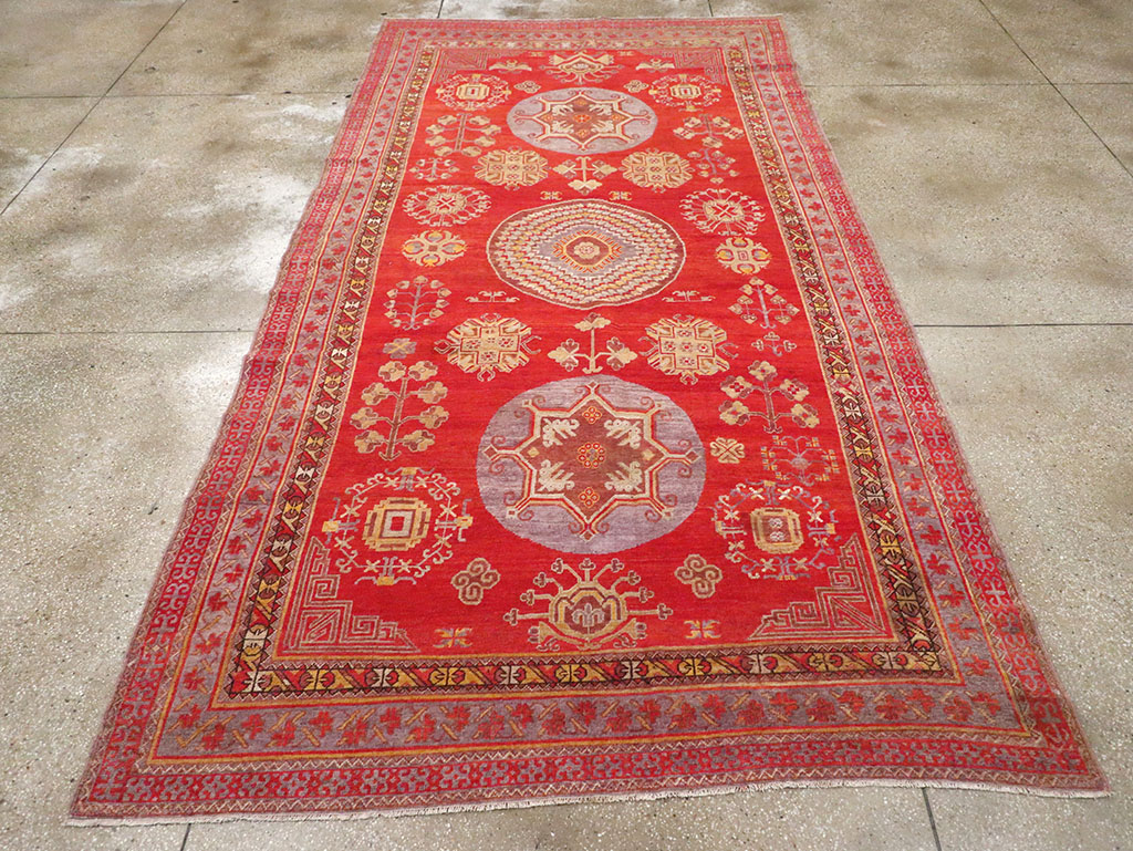 Antique East Turkestan Khotan Gallery Carpet, No.29616 - Gsblank