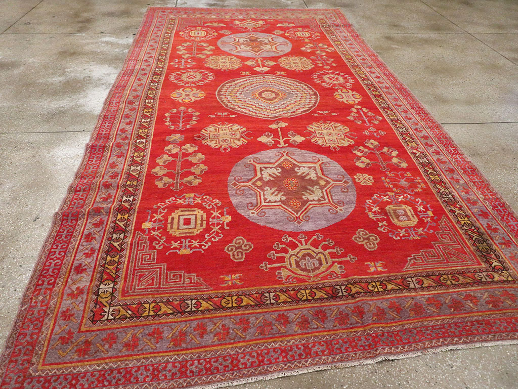 Antique East Turkestan Khotan Gallery Carpet, No.29616 - Gsblank