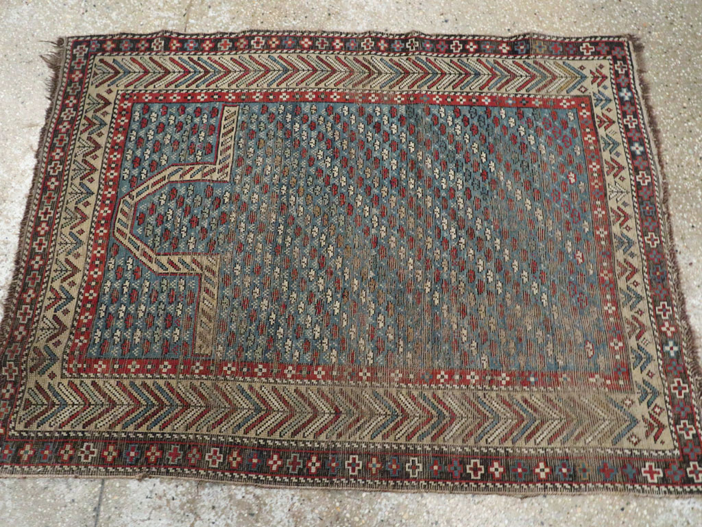 Distressed Antique Caucasian Shirvan Throw Rug, No.29626 - Gsblank