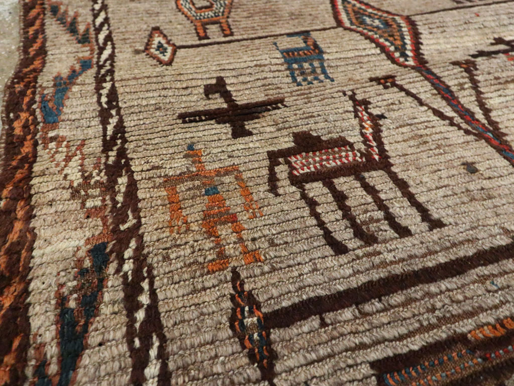 Vintage Persian Gabbeh Pictorial Rug, No.29640 - Gsblank