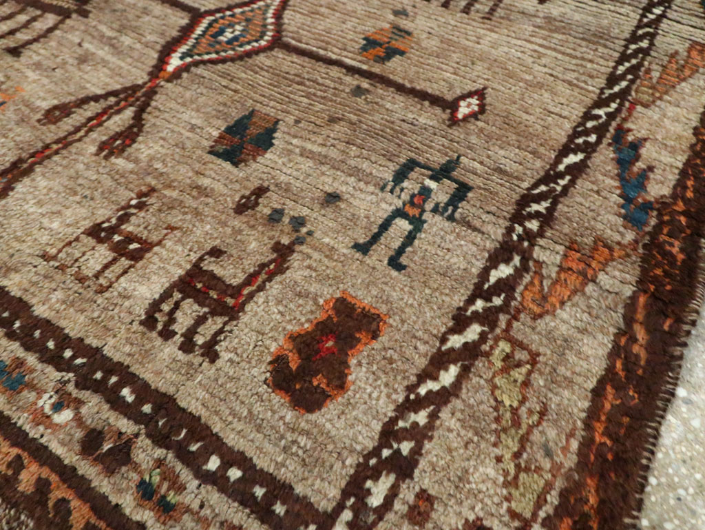 Vintage Persian Gabbeh Pictorial Rug, No.29640 - Gsblank