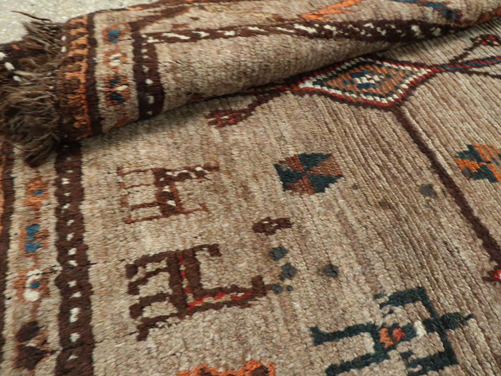 Vintage Persian Gabbeh Pictorial Rug, No.29640 - Gsblank