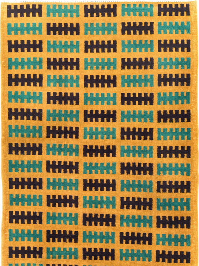 Vintage Turkish Anatolian Runner, No.29660 - Gsblank