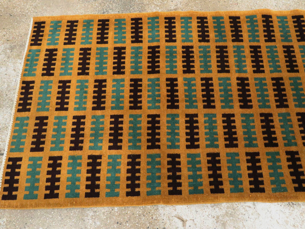 Vintage Turkish Anatolian Runner, No.29660 - Gsblank