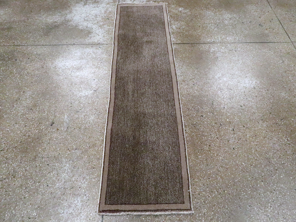 Modern Style Vintage Persian Mashad Small Runner, No.29664 - Gsblank