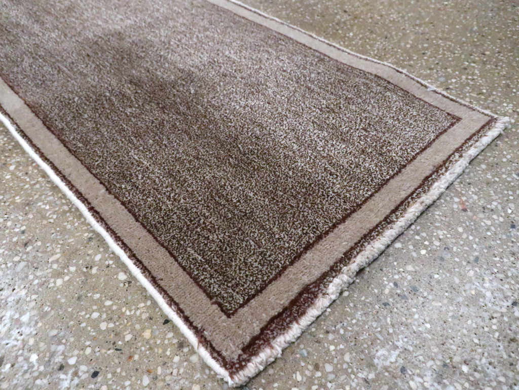 Modern Style Vintage Persian Mashad Small Runner, No.29664 - Gsblank