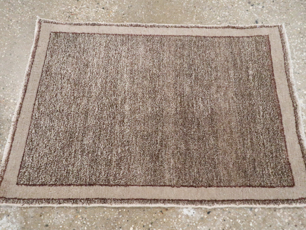 Vintage Persian Mashad Small Throw Rug, No.29665 - Gsblank