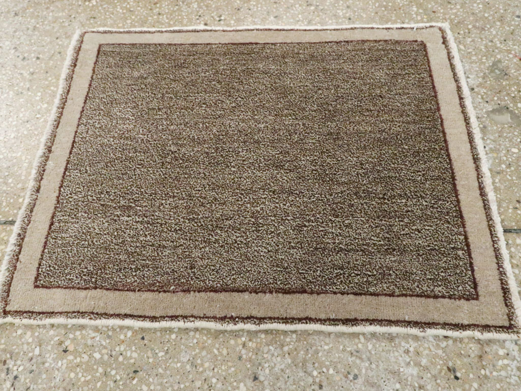 Vintage Persian Mashad Small Throw Rug, No.29666 - Gsblank