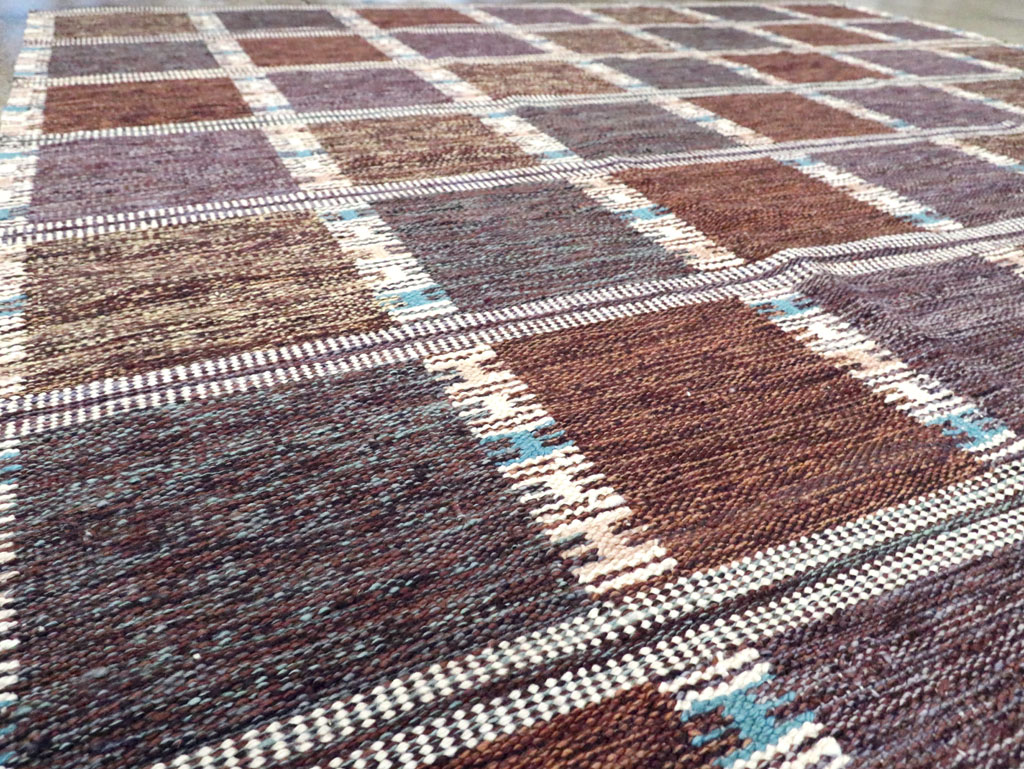 Swedish Inspired Contemporary Turkish Flatweave Kilim Room Size Carpet, No.29667 - Gsblank