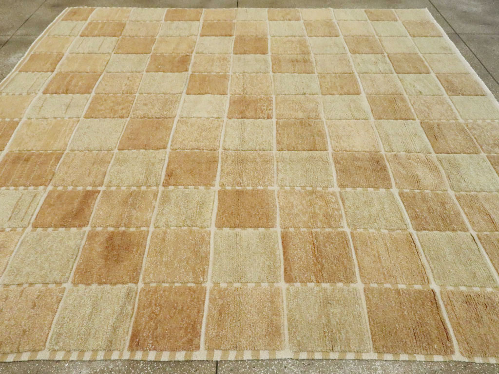 Swedish Inspired Contemporary Turkish Anatolian Square Room Size Carpet, No.29670 - Gsblank