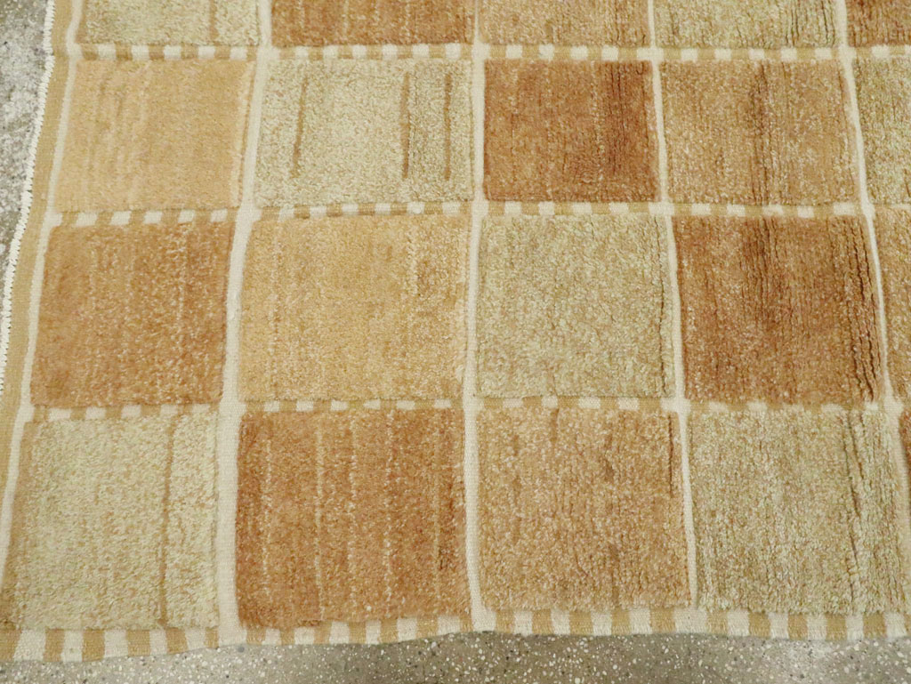 Swedish Inspired Contemporary Turkish Anatolian Square Room Size Carpet, No.29670 - Gsblank