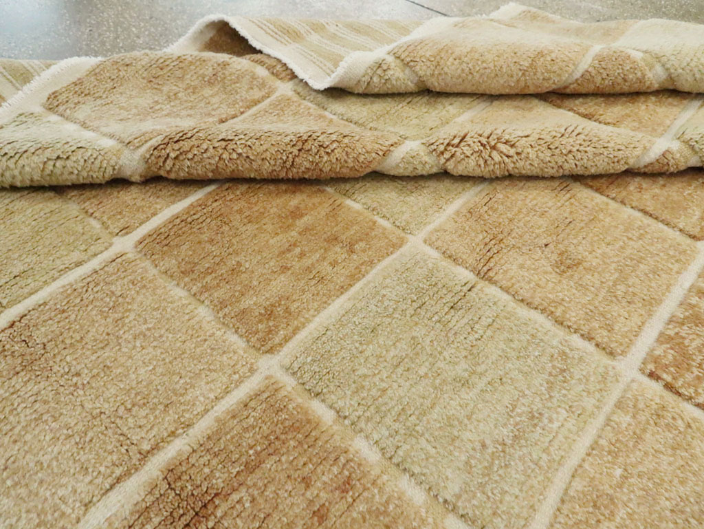 Swedish Inspired Contemporary Turkish Anatolian Square Room Size Carpet, No.29670 - Gsblank