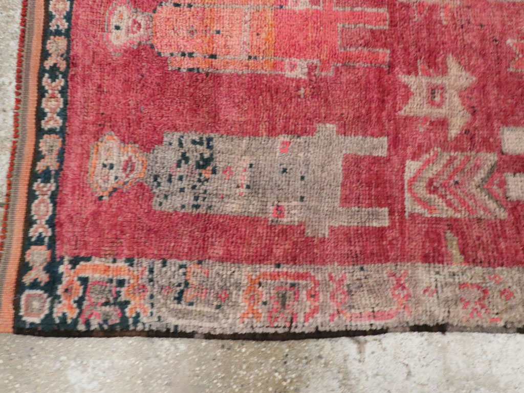 Vintage Turkish Anatolian Pictorial Runner, No.29676 - Gsblank