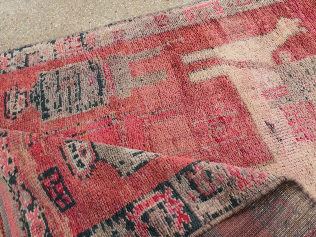 Vintage Turkish Anatolian Pictorial Runner, No.29676 - Gsblank