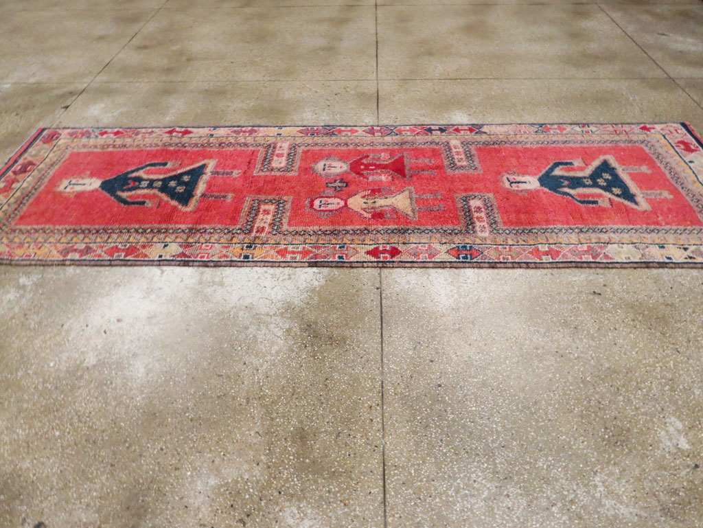 Vintage Turkish Anatolian Pictorial Runner, No.29677 - Gsblank