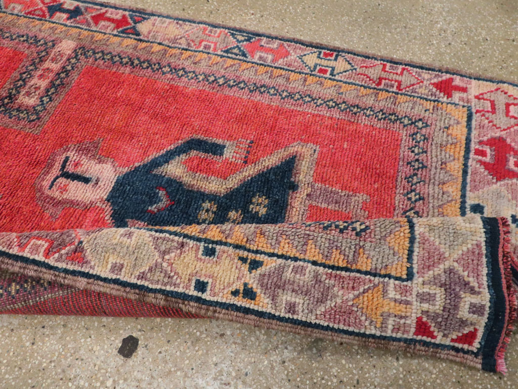 Vintage Turkish Anatolian Pictorial Runner, No.29677 - Gsblank