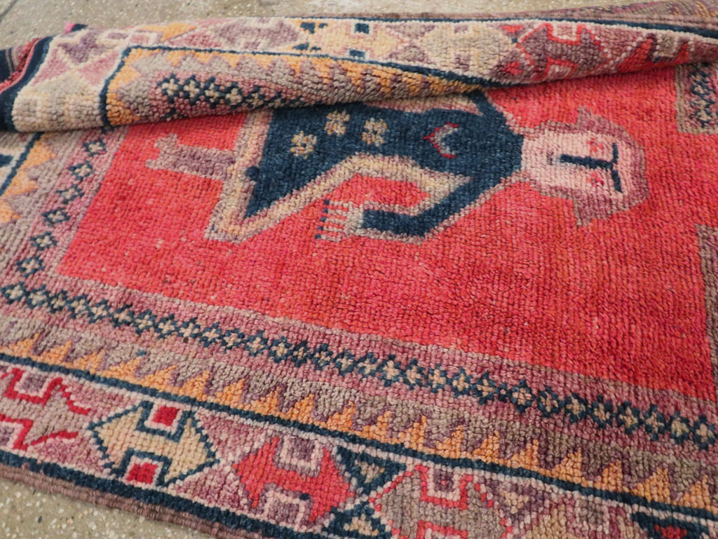 Vintage Turkish Anatolian Pictorial Runner, No.29677 - Gsblank