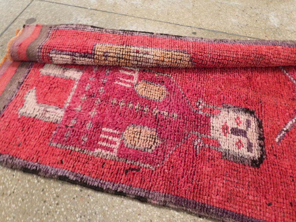 Vintage Turkish Anatolian Pictorial Runner, No.29678 - Gsblank