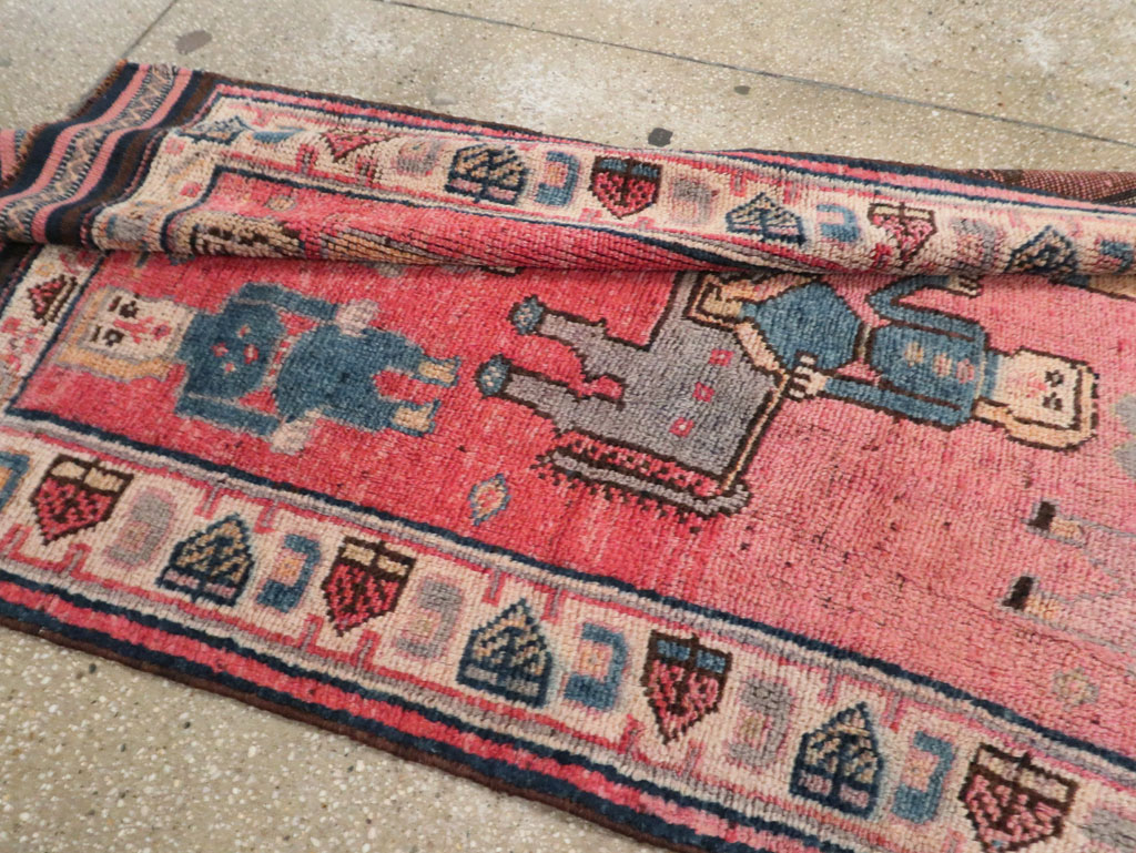 Vintage Turkish Anatolian Pictorial Runner, No.29679 - Gsblank