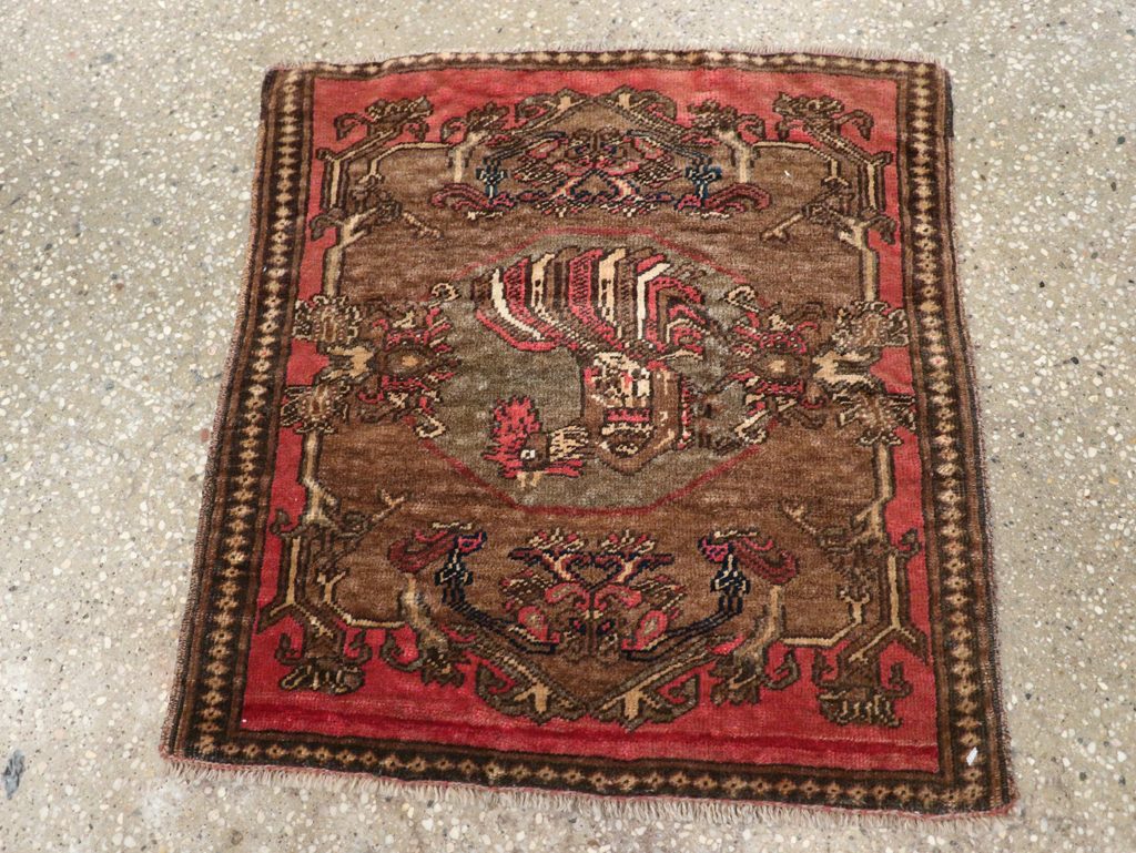 Antique Persian Malayer Pictorial Throw Rug, No.29687 - Gsblank