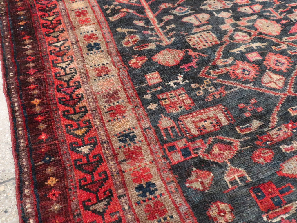Antique Persian Lori Gallery Rug, No.29714 - Gsblank