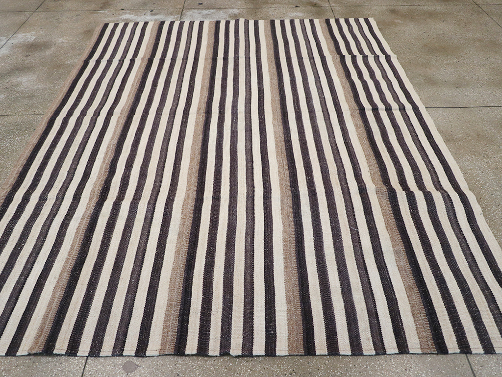 Modern Turkish Flatweave Kilim Small Room Size Carpet, No.29725 - Gsblank