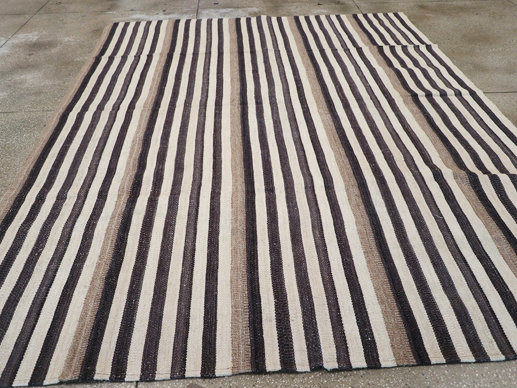 Modern Turkish Flatweave Kilim Small Room Size Carpet, No.29725 - Gsblank