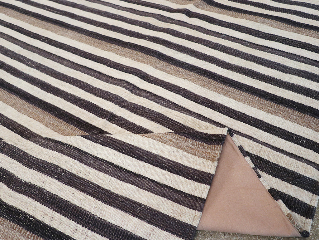 Modern Turkish Flatweave Kilim Small Room Size Carpet, No.29725 - Gsblank