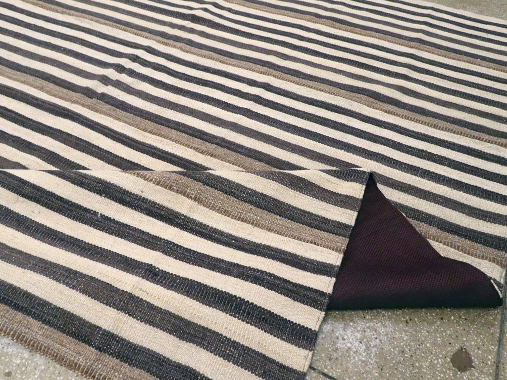 Modern Turkish Flatweave Kilim Room Size Carpet, No.29727 - Gsblank