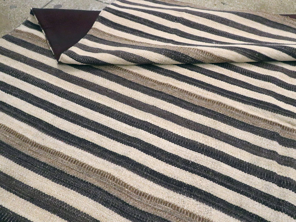 Modern Turkish Flatweave Kilim Room Size Carpet, No.29727 - Gsblank