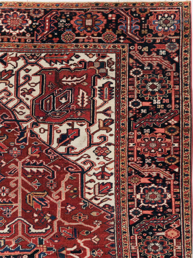 Vintage Persian Heriz Room Size Carpet, No.29742 - Gsblank