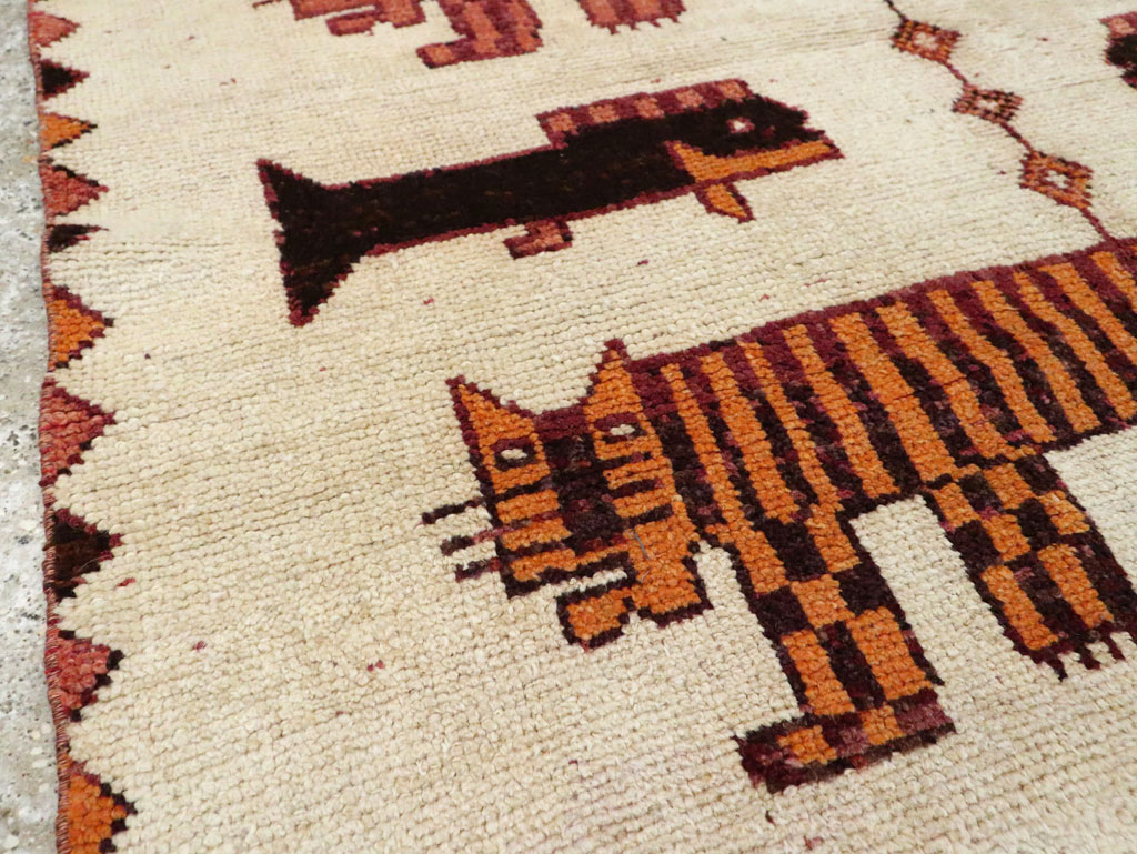 Vintage Persian Bakhtiari Pictorial Accent Rug (Pair: 1 of 2), No.29752 - Gsblank