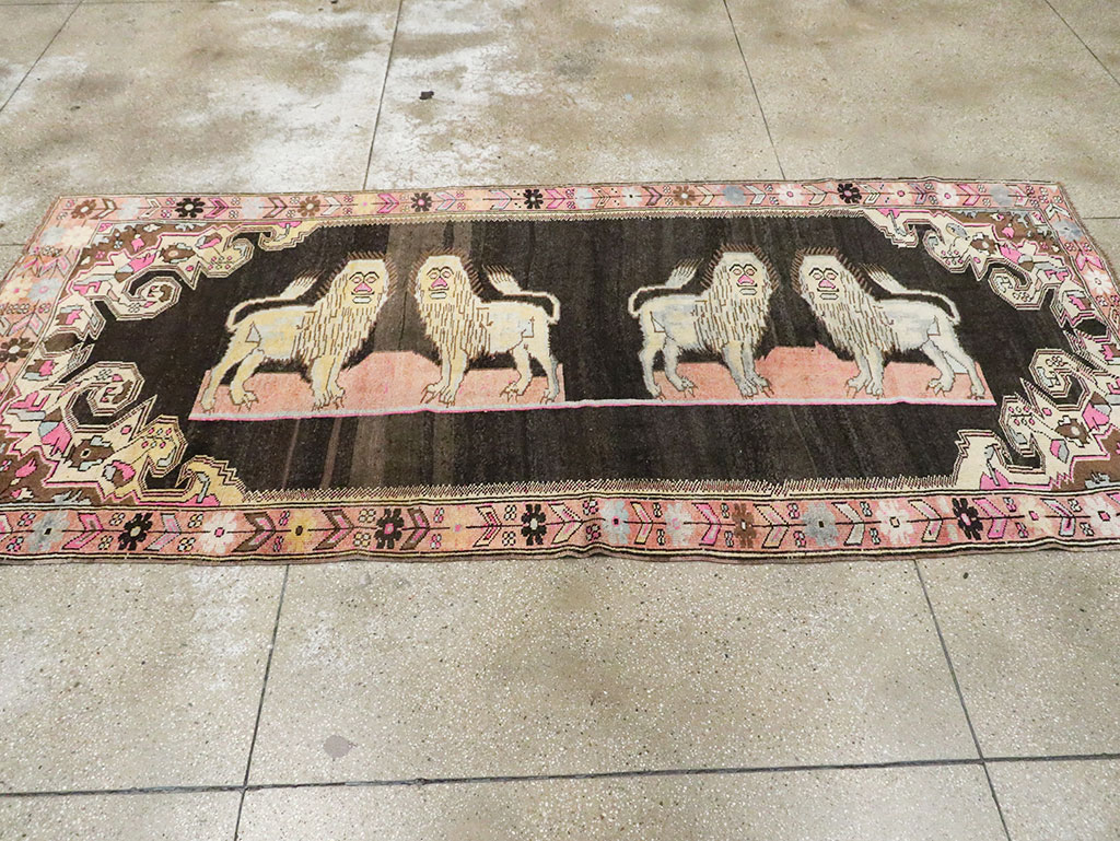 Vintage Pictorial Karabagh Rug, No.29756 - Gsblank