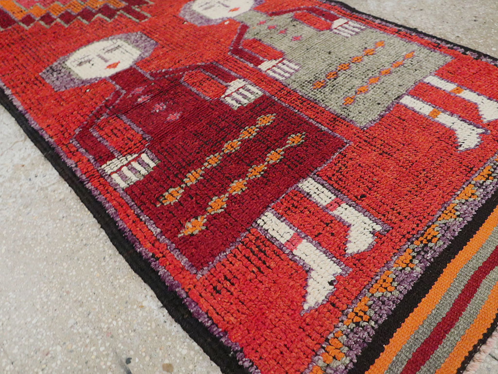 Vintage Turkish Anatolian Pictorial Runner, No.29757 - Gsblank