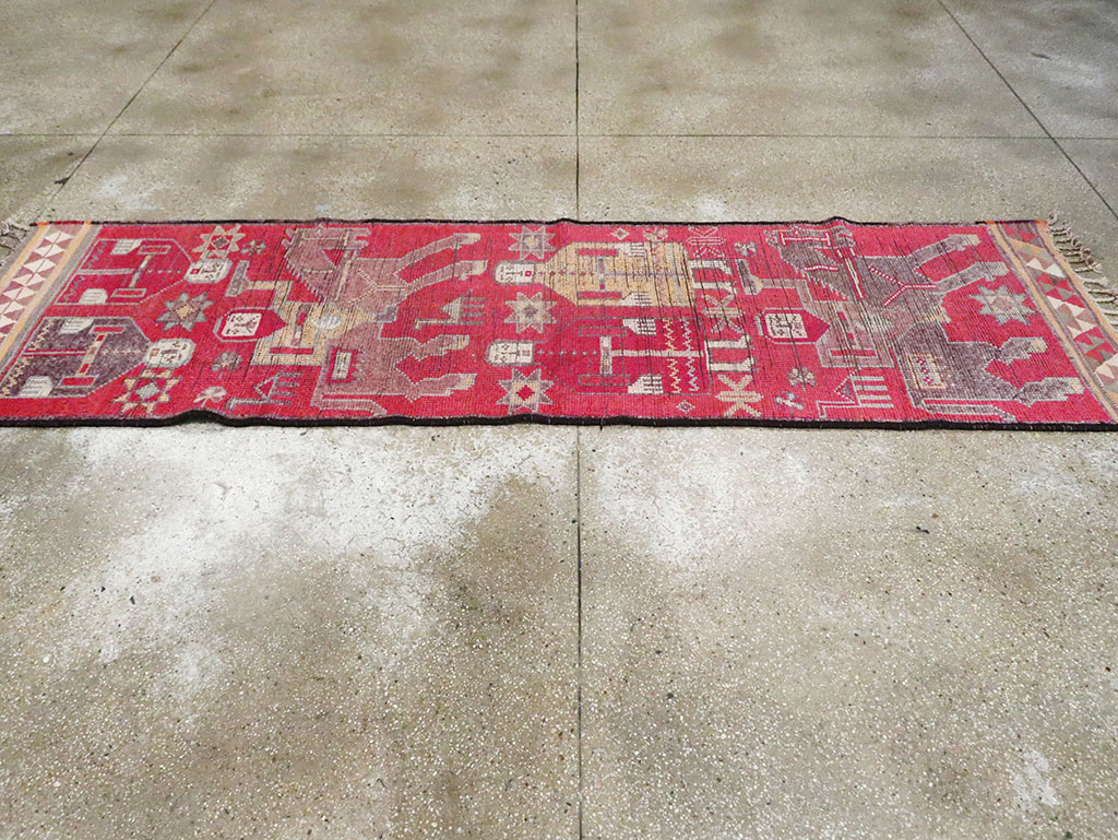 Vintage Turkish Anatolian Pictorial Runner, No.29758 - Gsblank