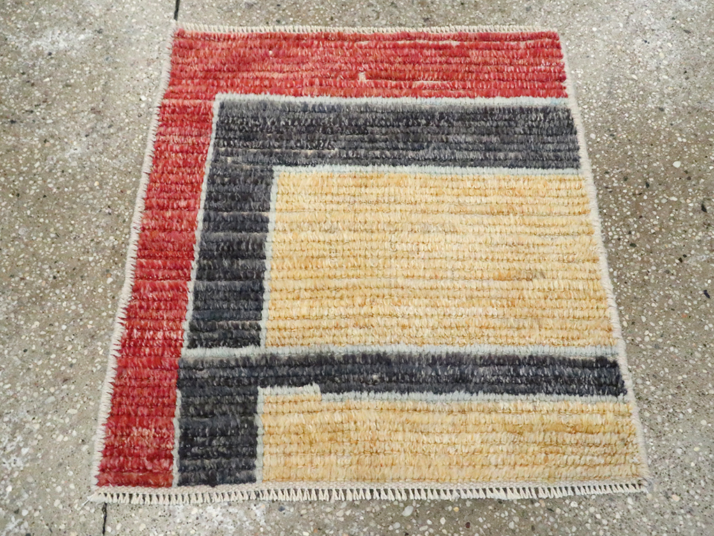 Contemporary Turkish Tulu Square Throw Rug (Pair: 1 of 2), No.29782 - Gsblank