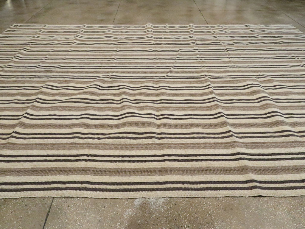 Large Modern Turkish Flatweave Kilim, No.29786 - Gsblank