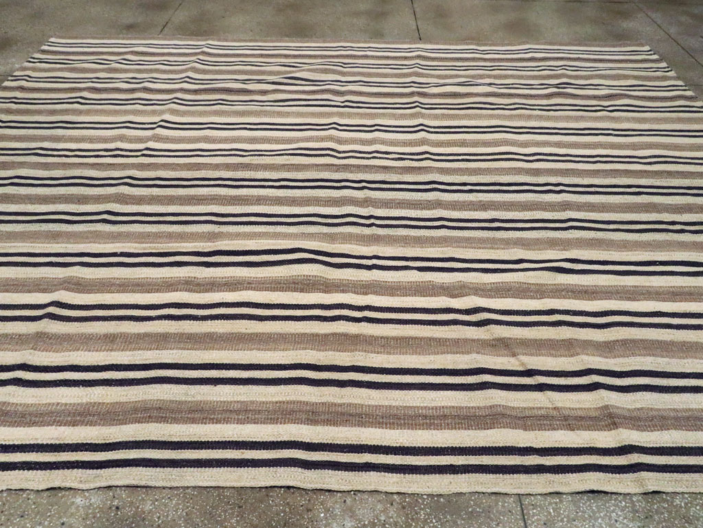 Modern Turkish Flatweave Kilim Room Size Carpet, No.29789 - Gsblank