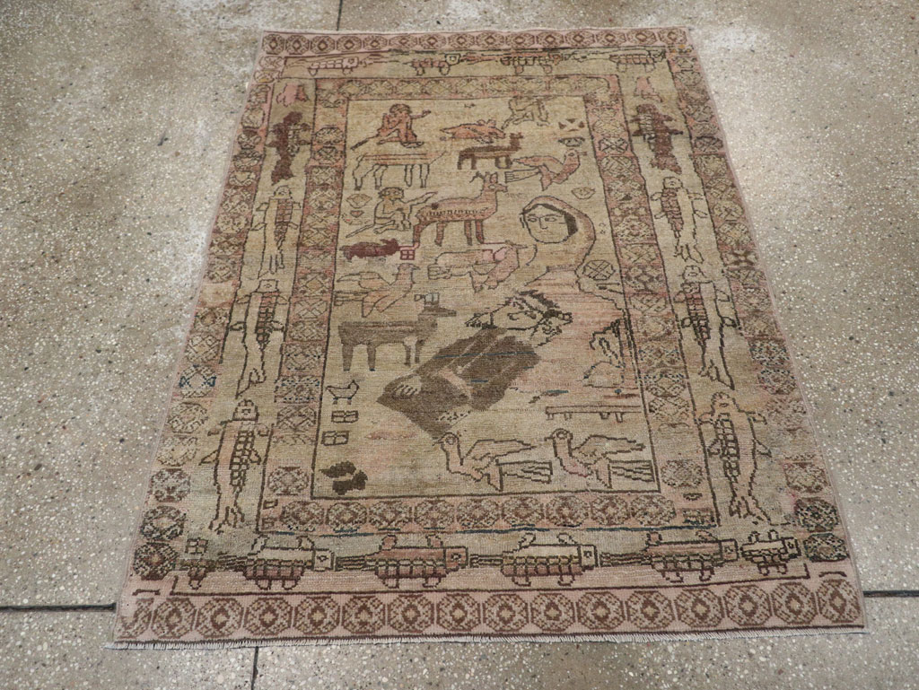 Antique Persian Malayer Pictorial Rug, No.29795 - Gsblank