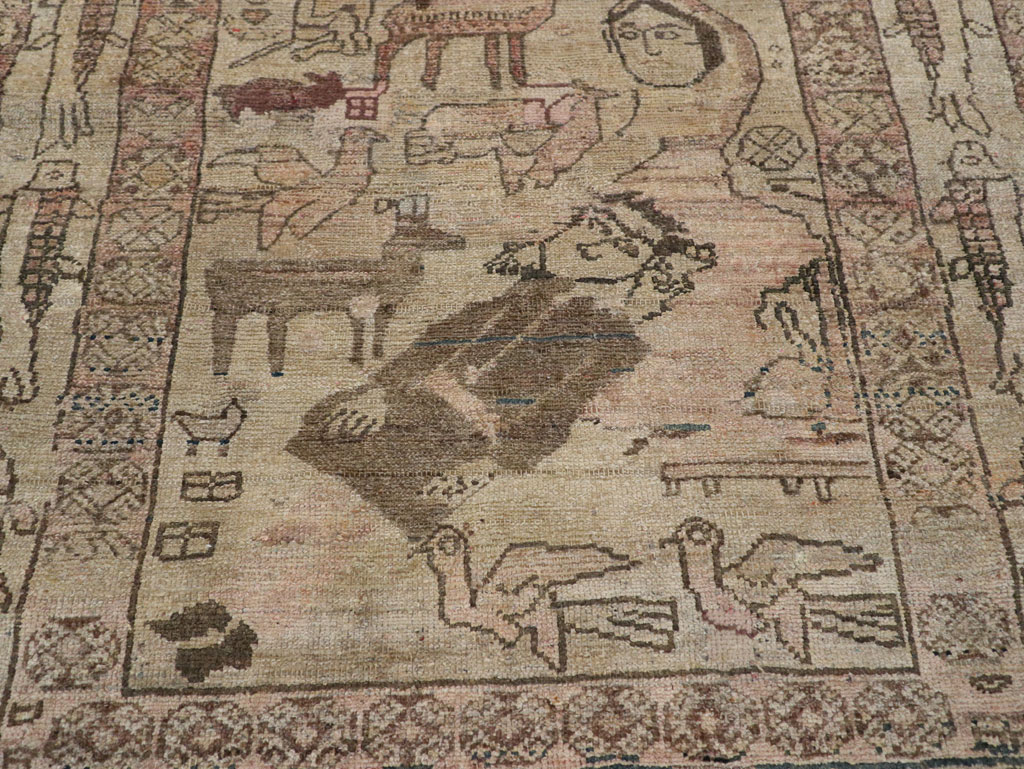 Antique Persian Malayer Pictorial Rug, No.29795 - Gsblank