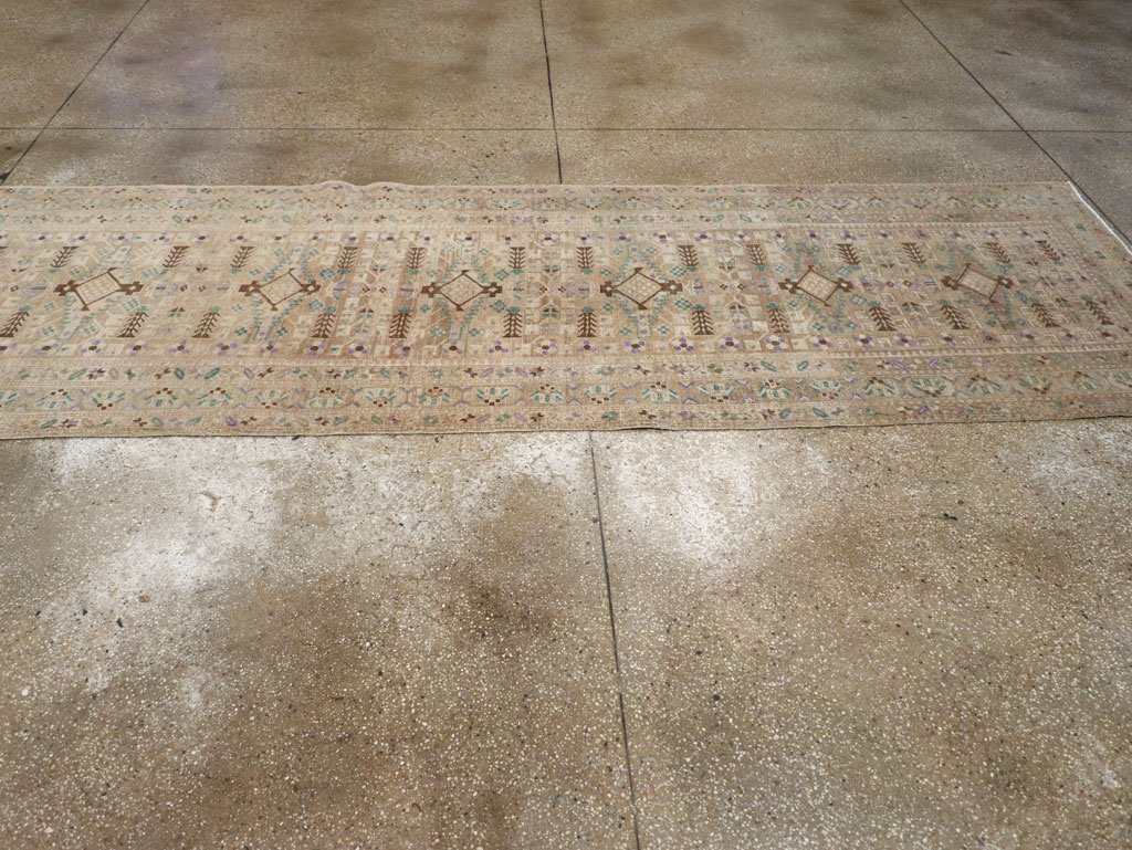 Vintage Northwest Persian Runner, No.29798 - Gsblank