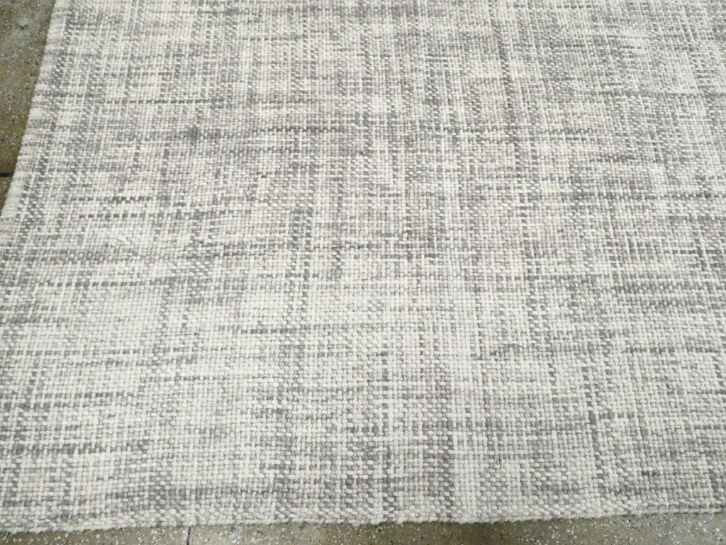 Contemporary Turkish Flatweave Kilim Room Size Carpet, No.29802 - Gsblank