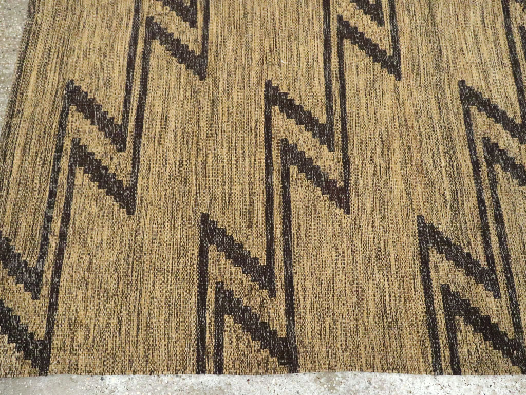 Contemporary Turkish Flatweave Kilim Accent Rug, No.29808 - Gsblank