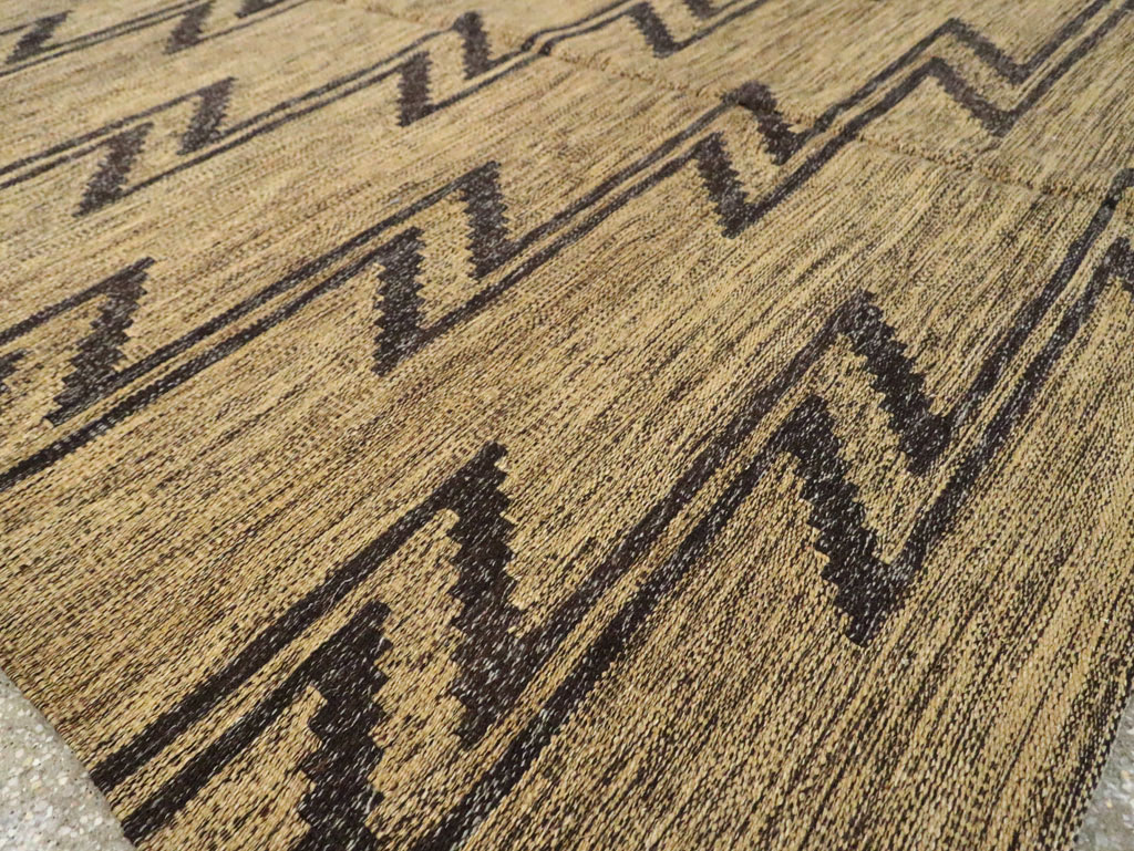 Contemporary Turkish Flatweave Kilim Accent Rug, No.29808 - Gsblank