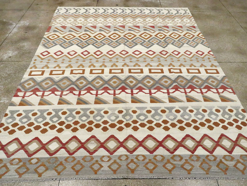 Contemporary Turkish Flatweave Kilim Room Size Carpet, No.29812 - Gsblank