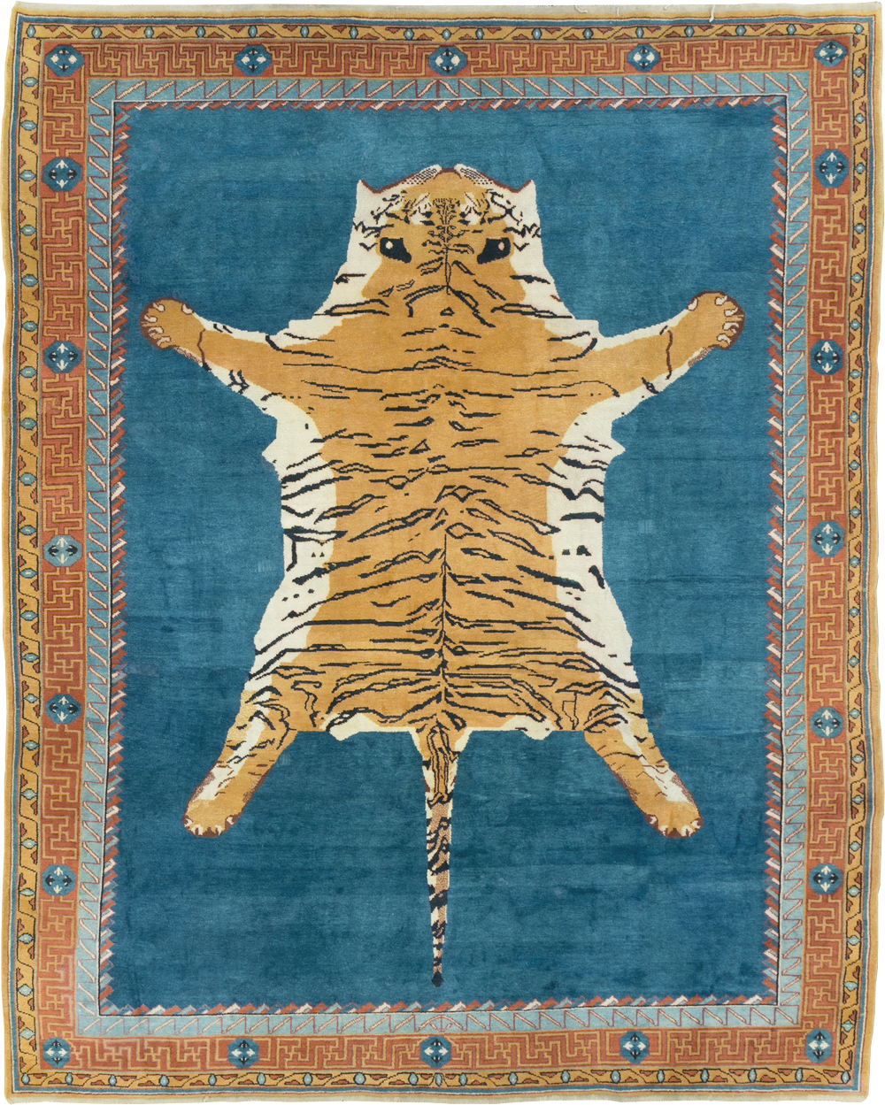 Antique Indian Pictorial Agra Carpet, No.29818 - Gsblank