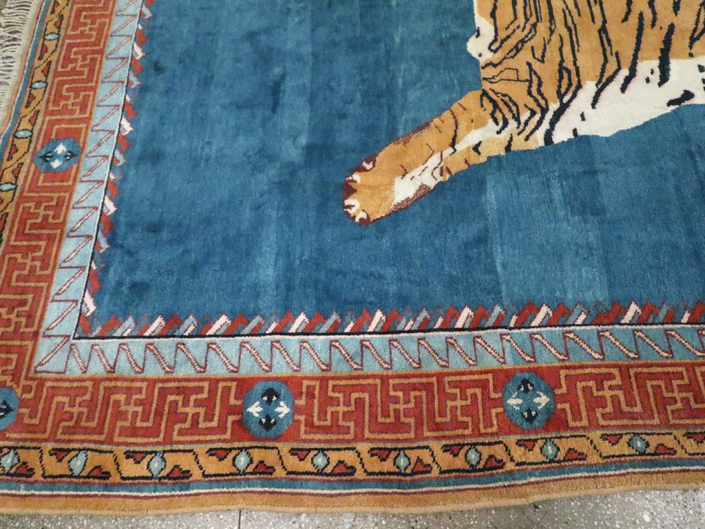 Antique Indian Pictorial Agra Carpet, No.29818 - Gsblank