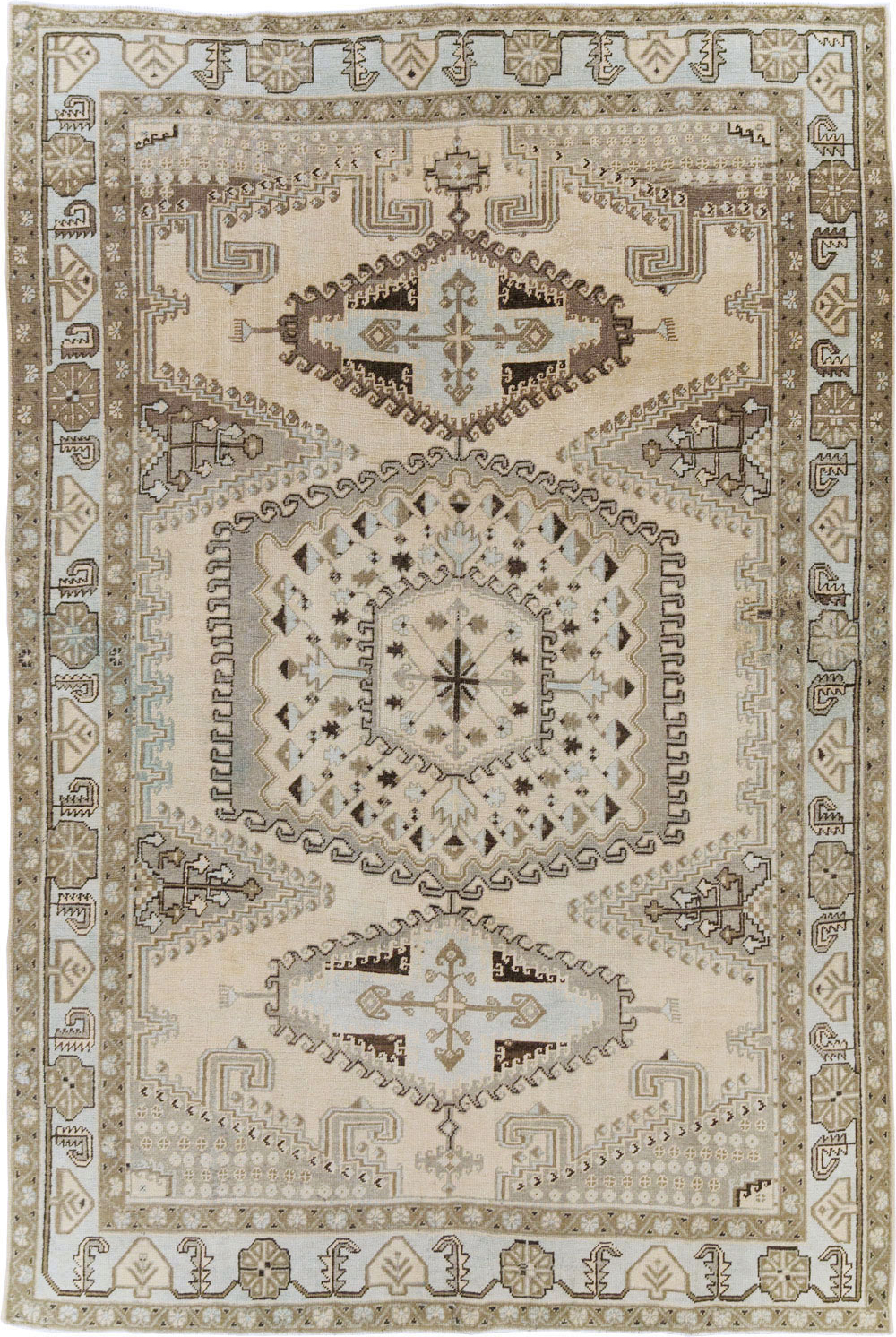 Vintage Persian Veece Accent Carpet, No.29839 - Gsblank