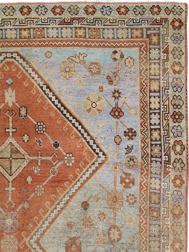 Vintage Persian Shiraz Rug, No.29847 - Gsblank